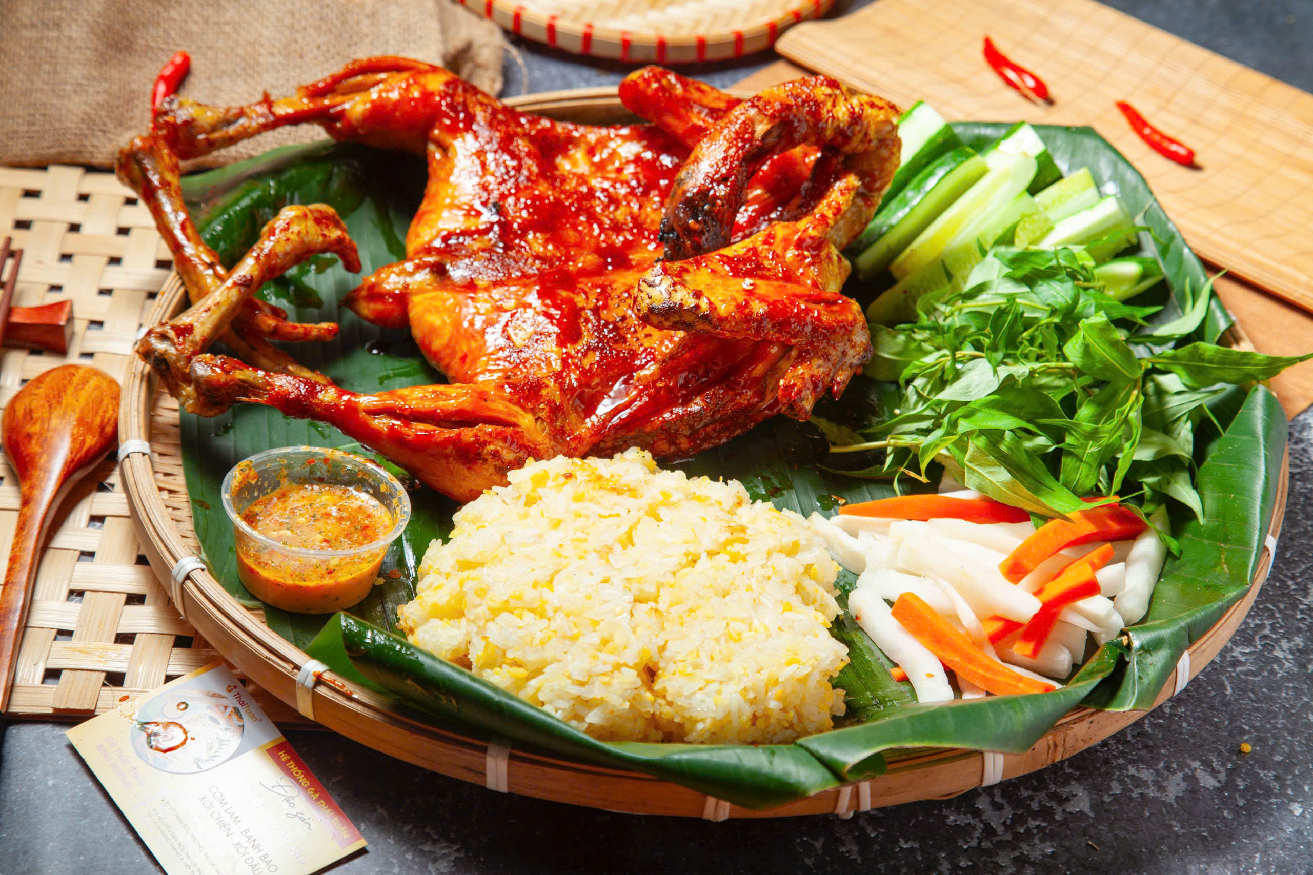 GÀ NƯỚNG XÔI ĐẬU